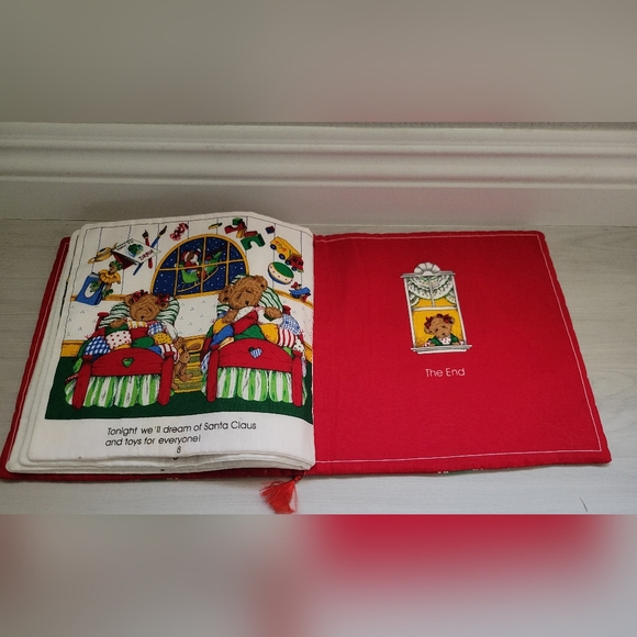 Children's Soft Book Christmas Book Great Gift Holiday Fabric Book Quilted - Picture 6 of 7
